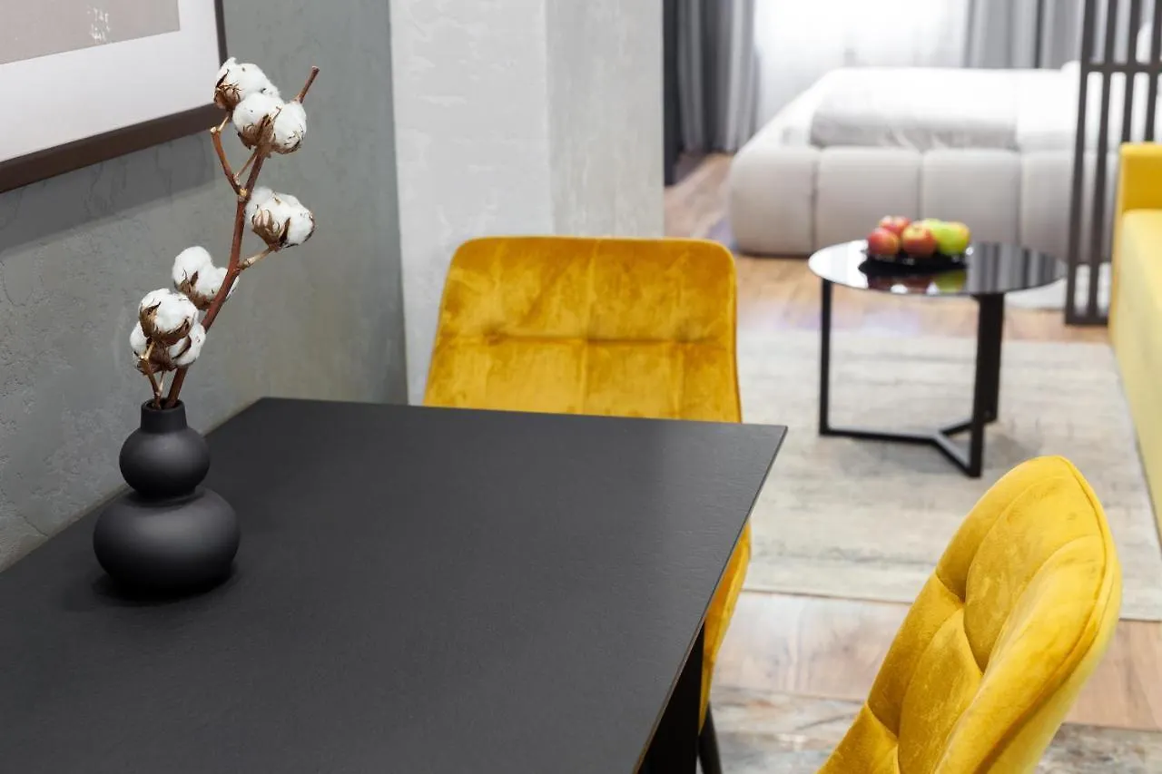 Dream Apartament On Drahomanova Street Lviv Ukraine